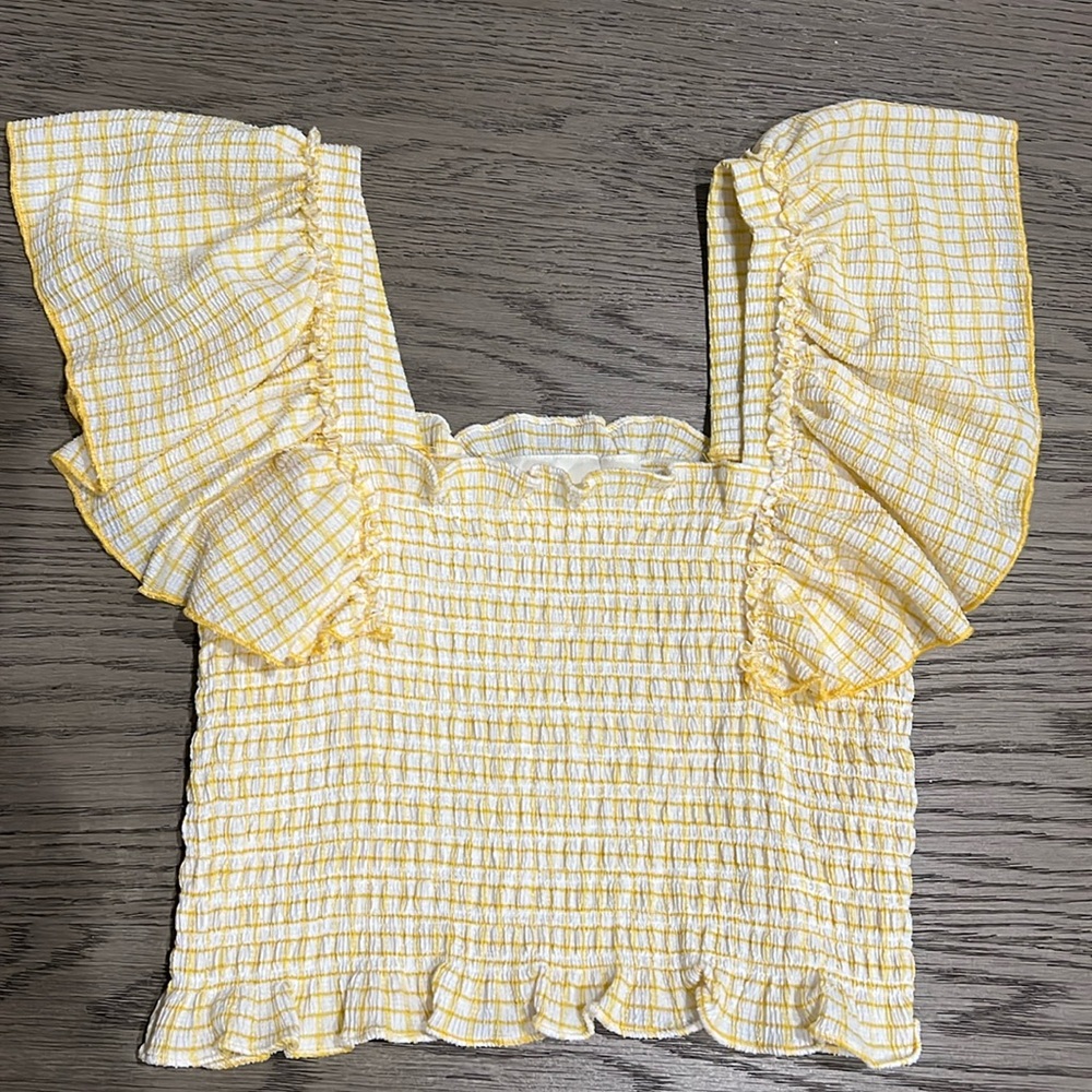 Maeve cropped ruffle shoulder top size medium